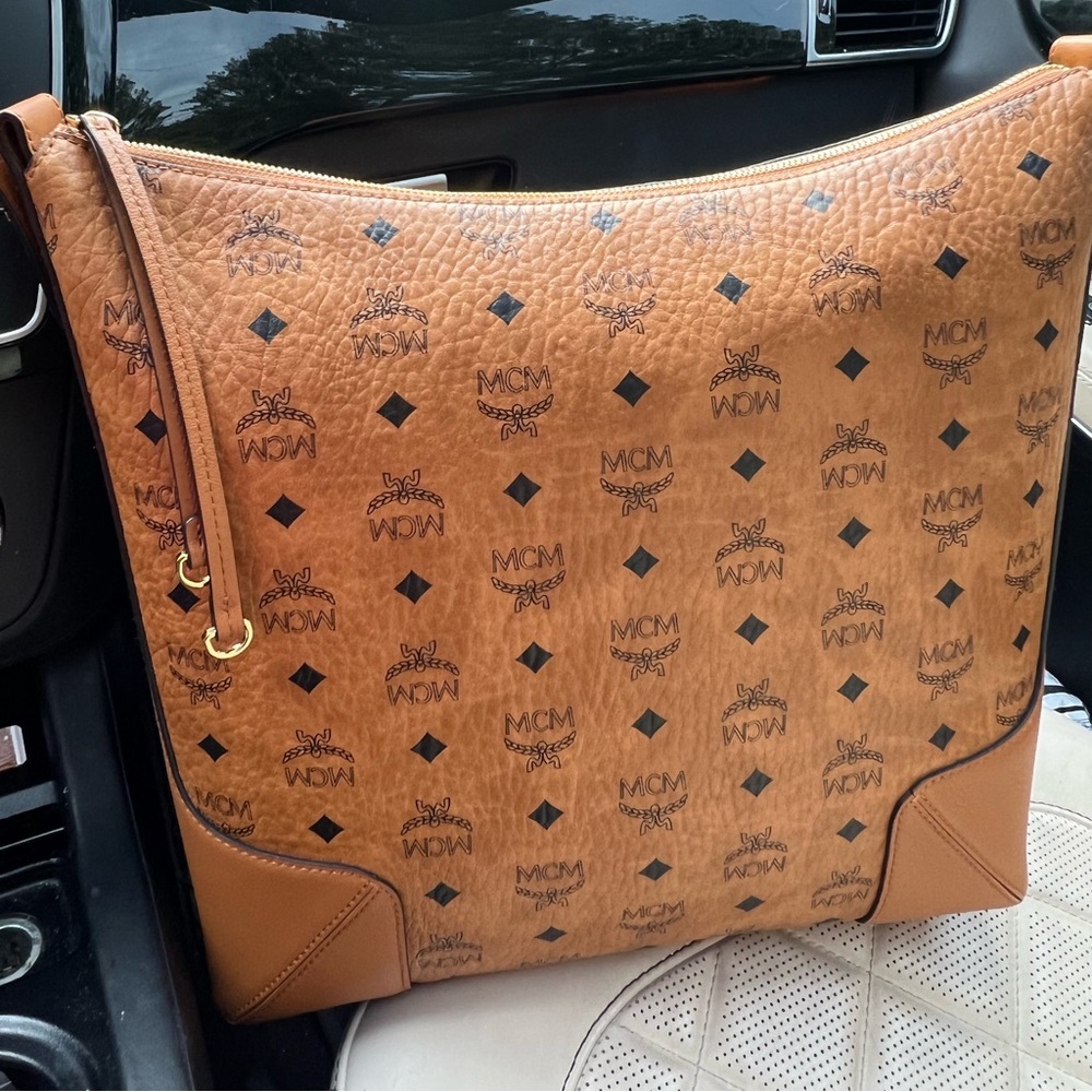 MCM shoulder bag leather cognac brown adjustable strap